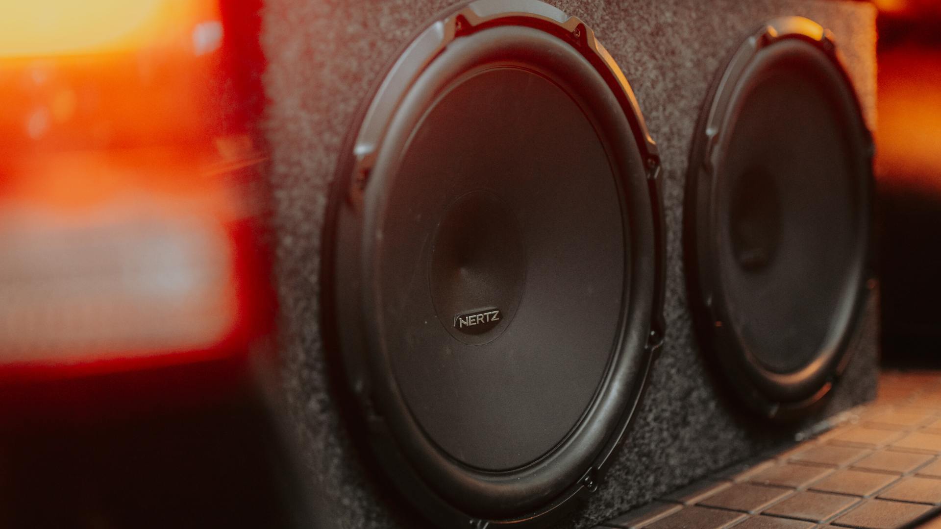 Melhores Subwoofers Automotivos: 7 Ótimas Opções